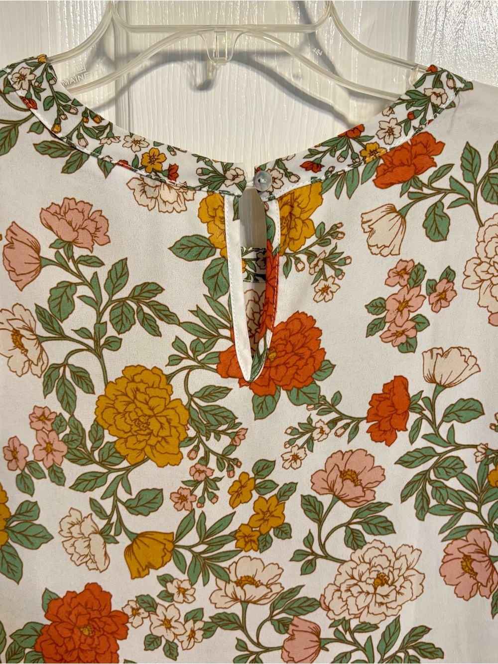 Floral Short-Sleeve Blouse in Cream with Orange & Green Print Sz XL - Picture 4 of 6